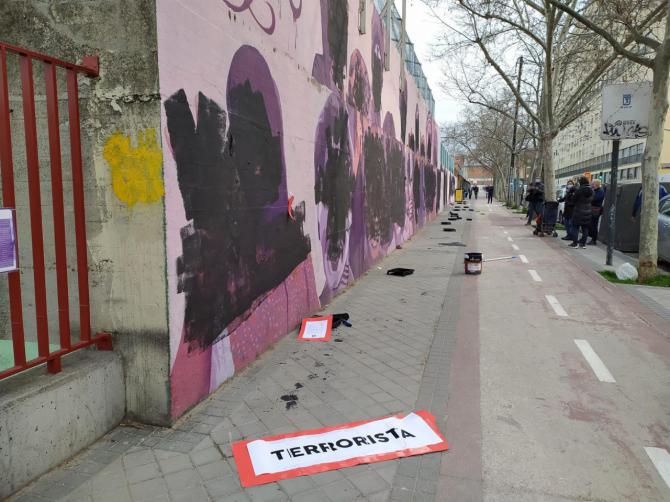 Amanece vandalizado el mural feminista de Ciudad Lineal en pleno Día Internacional de la Mujer