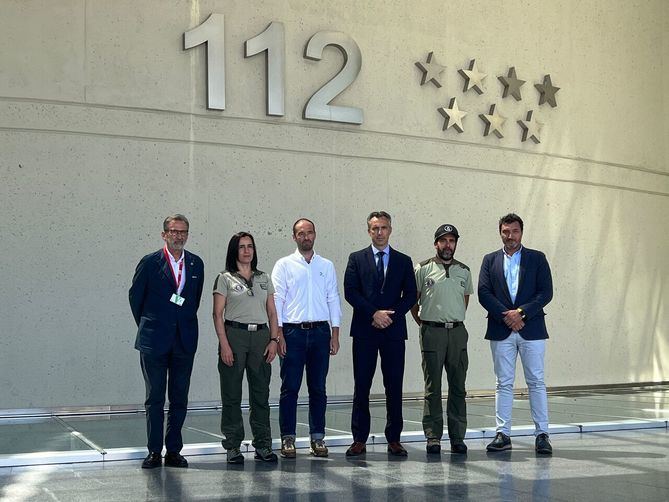 La campaña se ha presentado en la sede de la Agencia de Seguridad y Emergencias de Madrid 112 (ASEM 112) y en ella han participado el jefe del operativo del Cuerpo de Agentes Forestales de la Comunidad de Madrid, Miguel Higueras, y David de la Bodega por parte de SEO/BirdLife. 