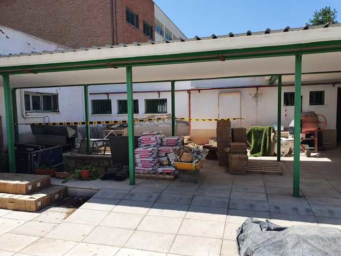 Los trabajos se están realizando durante los meses de verano para que estén finalizados al inicio del curso escolar.