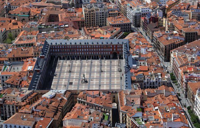 Con el objetivo de documentar el momento histórico que está viviendo Madrid durante la pandemia de la COVID-19, los ciudadanos podrán presentar imágenes que den muestra de sus vivencias durante el confinamiento y las fases de desescalada.