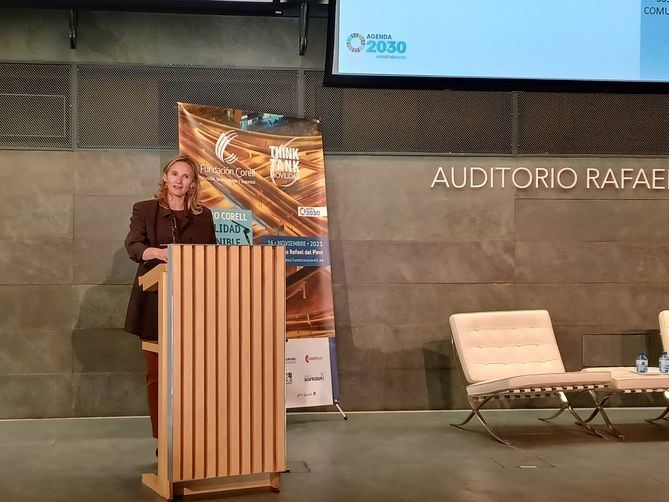 La titular de Medio Ambiente del Ejecutivo autonómico ha recordado que las economías con mayor capacidad de digitalización fueron las que mejor se adaptaron a los efectos de la crisis sanitaria provocada por la COVID19.