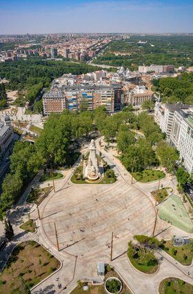 La remodelación de la plaza de España y su entorno, galardonada por la XVI Bienal Española de Arquitectura y Urbanismo