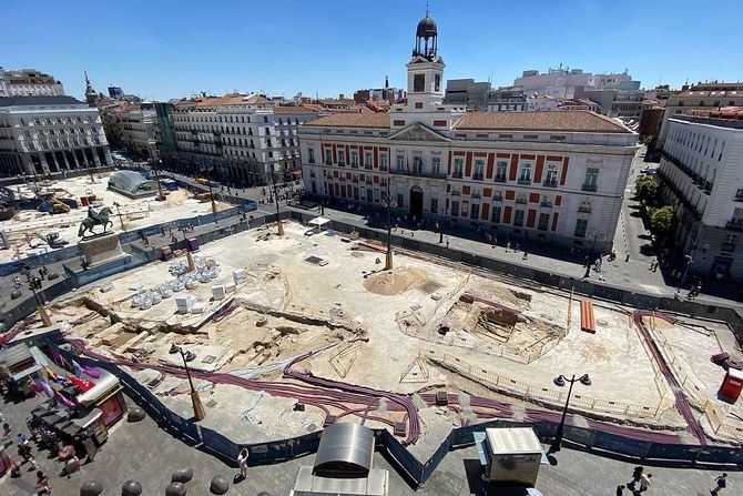 Después de que la Dirección General de Patrimonio documentase y registrase los vestigios encontrados, remitió al Ayuntamiento de Madrid un informe la semana pasada, autorizando el tapado de los restos, aunque con ciertas instrucciones para que las cimentaciones no se vean afectadas. 