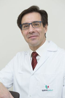 En la imagen, el Dr. Francois Peinado, jefe de Servicio de Urología y Coordinador de la Unidad del Varón del Hospital Universitario Ruber Juan Bravo 39.
