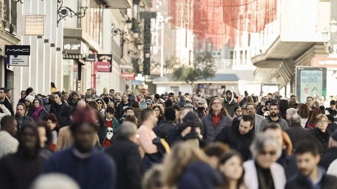 El Centro Europeo para el Control y la Prevención de Enfermedades (ECDC, por sus siglas en inglés) ha indicado este lunes que no prevé que la subvariante XBB.1.5 aumente los casos de COVID19 en Europa, durante el próximo mes.