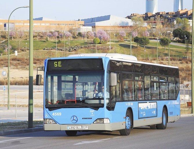 Se trata de un servicio de lanzadera rápido que conectará el centro de salud Villaamil, que actualmente permanece cerrado, con el centro de salud Doctor Castroviejo. El servicio especial, que será gratuito para los viajeros, se mantendrá el tiempo que sea necesario para garantizar la movilidad de los usuarios.