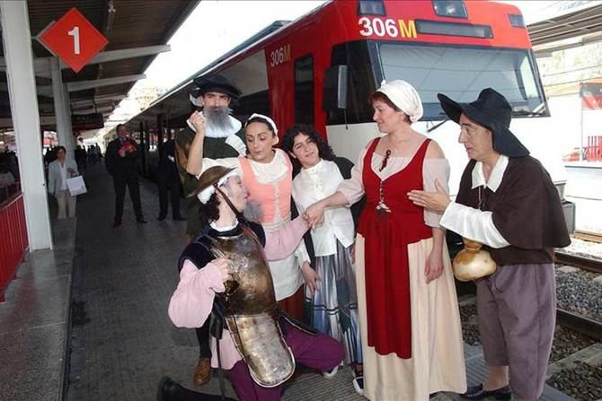 El Tren de Cervantes retoma la circulación esta temporada manteniendo la promoción de otros años: por la compra de dos billetes de adulto sale gratis un billete de niño.