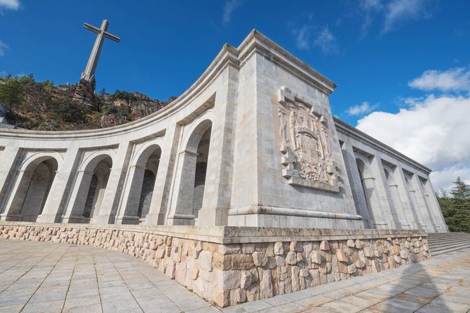 La concentración frente a la puerta del Valle de los Caídos convocada por el Foro de la Memoria de Madrid, el Foro Social de la Sierra de Guadarrama y La Comuna (Presos del franquismo) está prevista para el sábado, de 12.00 a 13.00 horas.