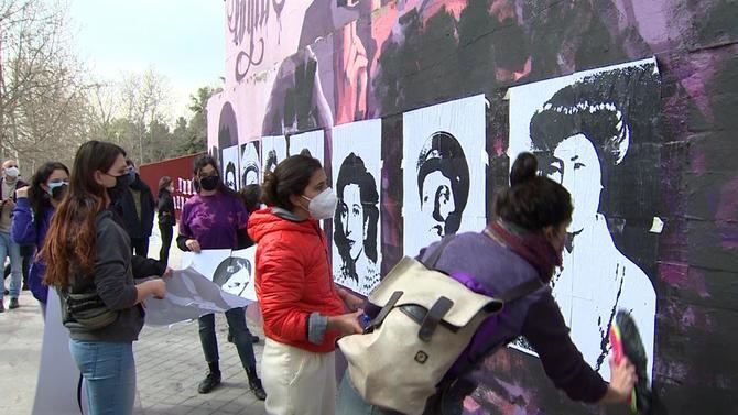 Martínez-Almeida ha condenado el ataque al mural feminista de Ciudad Lineal, que ha asegurado que será reparado y devuelto a su estado original.
