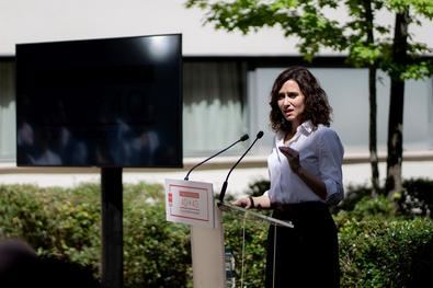 Ayuso ve "descontrol" ante la crisis del hantavirus