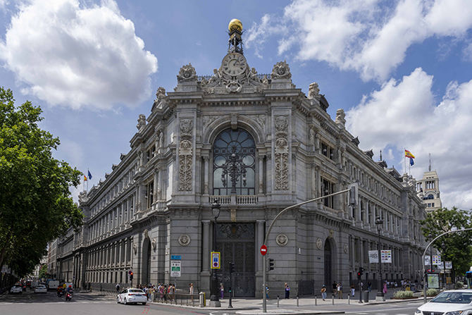 El Banco de España, uno de los edificios más reconocibles del centro de Madrid, abre de nuevo sus puertas al público con un programa de visitas guiadas gratuitas.