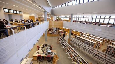 Más horas de bibliotecas, por exámenes