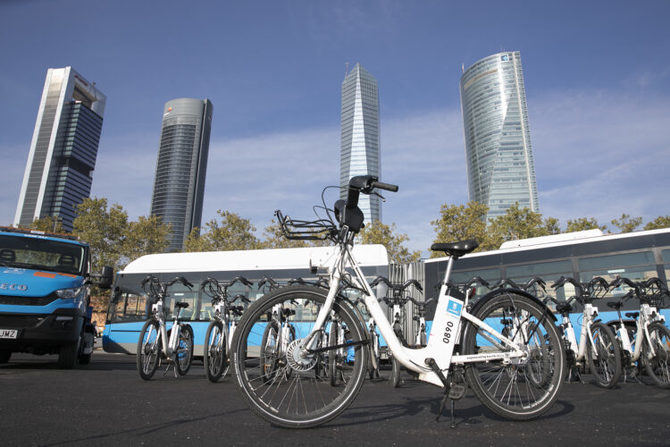 El número de bicis disponibles totales para los madrileños este otoño será tres veces superior a las que existían sólo con el sistema público de bicicletas al término de 2019.