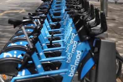 Con una inversión estimada en 2,32 millones de euros, que sufraga el Ayuntamiento de Pozuelo de Alarcón, serán 30 nuevas estaciones y 370 bicicletas las que inicien el servicio en sus calles.