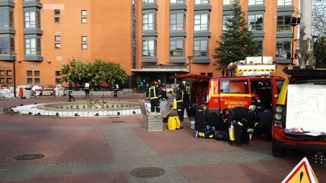 Hasta el pasado domingo, día 29, los Bomberos de Madrid trabajaron en la desinfección de 17 residencias y centros geriátricos de la capital.