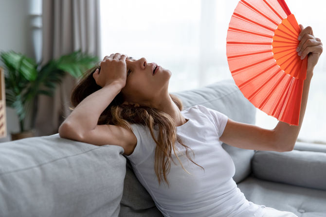 Diversos estudios coinciden en que las altas temperaturas pueden favorecer la aparición de cefaleas y migrañas o agravar las ya existentes.