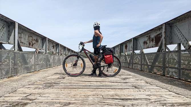 Quienes recorren un camino natural cuentan desde este año con nuevas herramientas para planificar sus rutas y descubrir el patrimonio de los territorios por los que transitan.