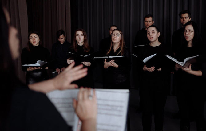 El ciclo se desarrolla entre los meses de abril y diciembre, con conciertos programados los sábados, en horario de mañana (12.00 a 13.00 horas), y cuenta con la participación de diferentes agrupaciones.