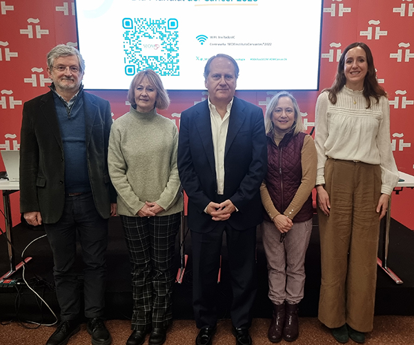 La Sociedad Española de Oncología Médica (SEOM) y la Red Española de Registros de Cáncer (REDECAN) han presentado el informe 'Las cifras del cáncer en España 2026', mostrando que el número de cánceres diagnosticados en nuestro país durante este año alcanzará los 301.884 casos.