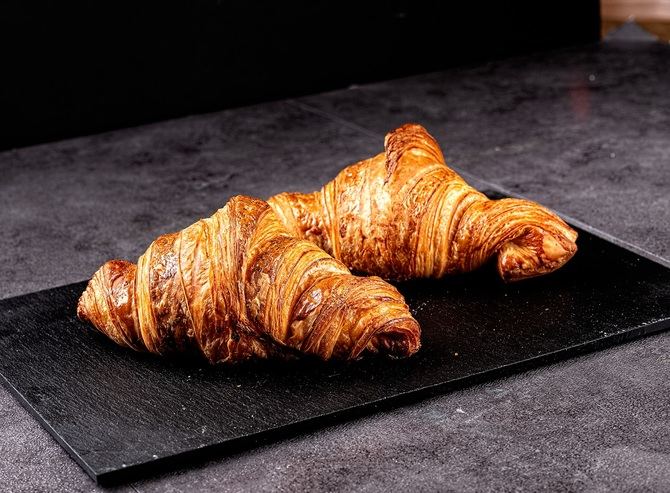 El 30 de enero se celebra el Día Internacional del Croissant, una de las delicias de la panadería que nació en Viena pero que, gracias a su delicioso sabor, se ha extendido por todo el mundo.