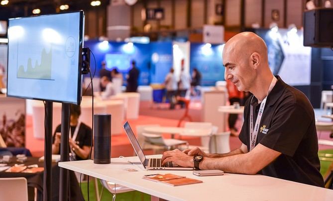 Del 10 al 12 de junio, DES2025 llegará a la capital de la Costa del Sol reuniendo a más de 17.000 directivos que descubrirán las últimas soluciones tecnológicas para impulsar la competitividad de empresas y administraciones.  