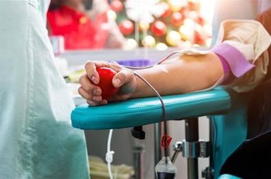 Las donaciones de sangre son indispensables para garantizar una adecuada asistencia sanitaria y apoyar procedimientos médicos y quirúrgicos complejos.