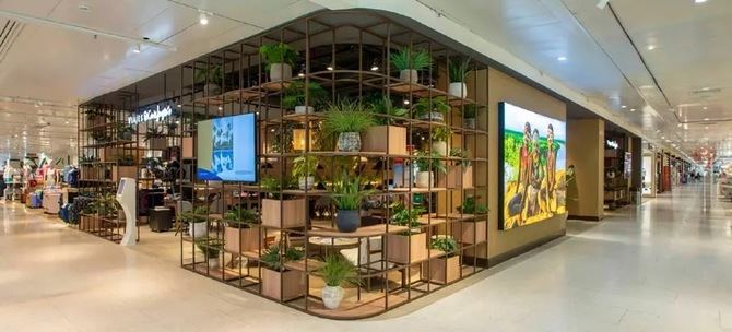 Además de nuevos servicios, como la cita previa para clientes, las agencias han incorporado nuevas herramientas tecnológicas que permiten agilizar los procesos y avanzar en la personalización de los viajes para aquellas personas que así lo demanden.