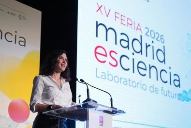 Los centros de investigacion, universidades y Cluster del Espacio impartiran charlas y talleres con material divulgativo para acercar esta experiencia a madrilenos y visitantes, y el Gobierno autonomico distribuira gratuitamente gafas certificadas para disfrutar de este acontecimiento con seguridad, y creara una web con toda la informacion.