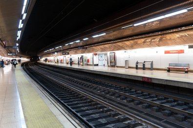 El Plan de Actuación de la C-5 contempla una inversión de 1.350 millones de euros, de los cuales 650 millones corresponden a actuaciones de Adif para la mejora de la infraestructura.