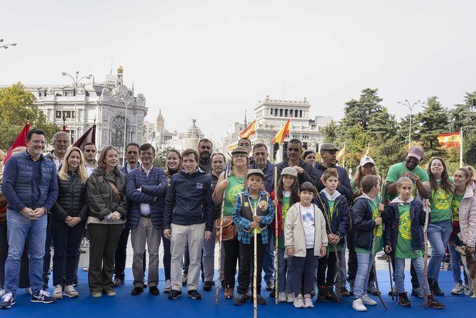 La llegada de pastores, ovejas y cabras a la sede del consistorio culminará con la entrega de 50 maravedís por el paso del ganado conforme a la Concordia de 1418.