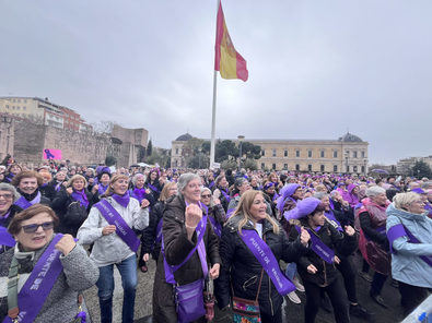'Flashmob' por la igualdad, en la plaza de Colón