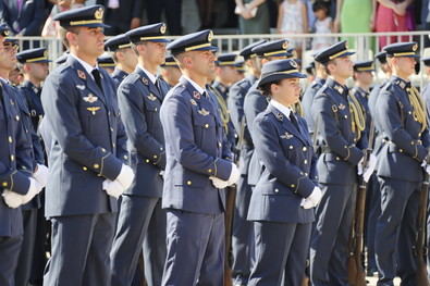 Para personal militar de Tropa y Marinería se ofertan 1.261 plazas por promoción a las escalas de suboficiales.