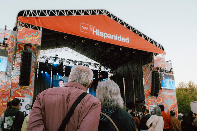 La principal novedad es el traslado a la explanada multiusos de Madrid Río de los diez conciertos y las tres actuaciones de conservatorios de danza inicialmente previstos en la Puerta del Sol.
