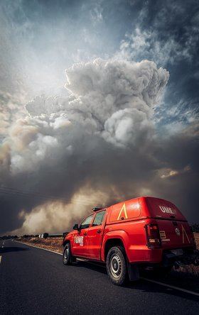Se elevan a 14 las carreteras cortadas por los incendios, cuatro de ellas en Cáceres.