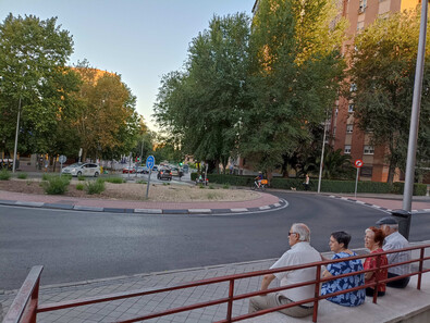Un letrero de bienvenida, para el barrio de Aluche