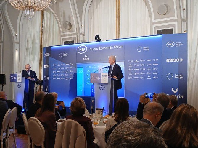 Ante la situación de pobreza (que afecta a 9,5 millones de personas, según Cáritas) y de exclusión social (la severa alcanza a 4,3 millones en España), Bretón ha pedido 'políticas públicas audaces, coherentes e integrales'.