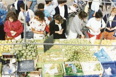 Los mercadillos vuelven el lunes, pero con menos puestos