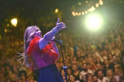 La cantante y compositora Merche recorre la geografía nacional con su gira 'Abre tu mente 2025', un espectáculo en el que la artista explicaba durante su presentación, al inicio de la temporada, interpreta sus grandes éxitos, como 'No me pidas más amor', 'Abre tu mente', 'Eras tú', 'Le deseo', 'Cal y arena' y 'Si te marchas', entre otros muchos.