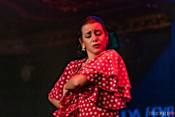 El histórico Tablao Flamenco 1911 conmemora el Día Internacional de la Mujer con una noche única y pionera dedicada íntegramente al talento femenino en el flamenco.