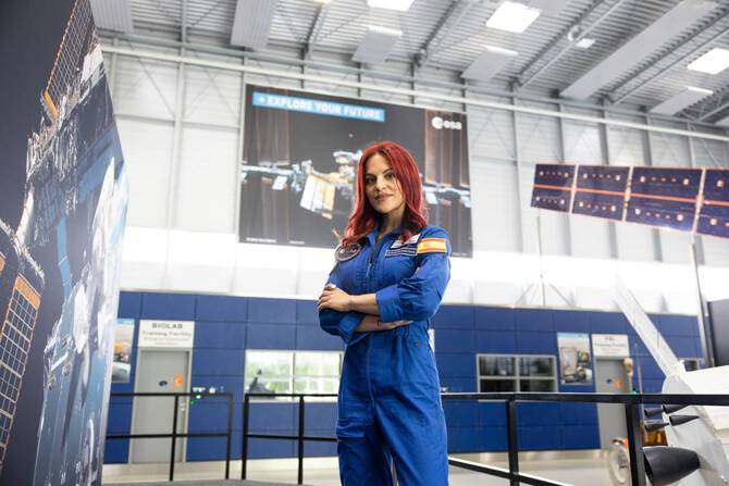 La ciencia y la tecnología cobrarán un protagonismo clave mediante mesas de diálogo centradas en el liderazgo femenino y la visibilización de la mujer en el entorno STEM entre la que destaca una charla con astronautas en la que participará Sara García Alonso.