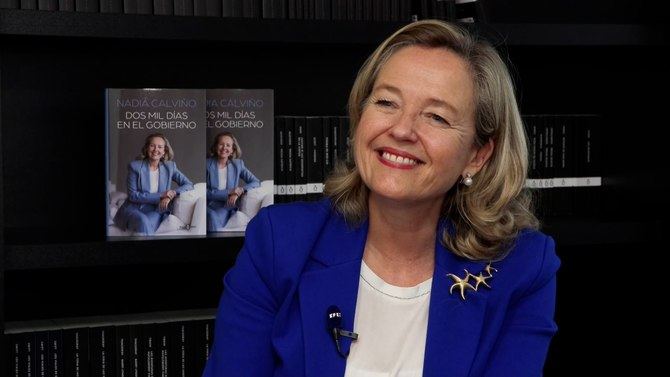 Desde este 6 de noviembre está en las librerías de todo el país 'Dos mil días en el gobierno' (Plaza & Janés), el libro en el que la exvicepresidenta del gobierno Nadia Calviño relata los cinco años y medio que pasó en el Ejecutivo.