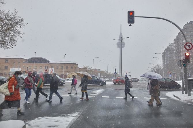 La Comunidad de Madrid se prepara para la llegada de la nieve durante esta noche y el lunes y ha activado la situación operativa cero de su Plan de Inclemencias Invernales, ante la activación del aviso amarillo por nevadas.