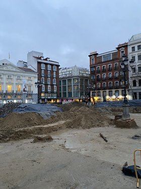 Desde el Ayuntamiento se ha aclarado que se replantarán más arboles de los talados, tras concluir las obras.