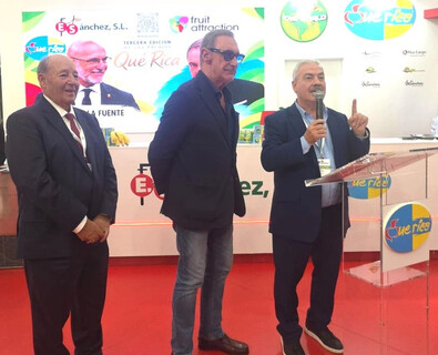 Carlos Herrera fue premiado por sus valores en la comunicación, en reconocimiento a su extensa trayectoria profesional y a su capacidad para conectar con distintas generaciones a través de la radio y el periodismo.