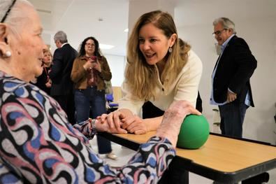 Mejora de la climatizacion, renovacion de ascensores y ventanas, instalacion de placas solares y rehabilitacion de edificios entre las principales actuaciones en marcha.