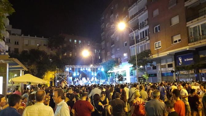 La programación del viernes 20 incluye el concierto del cantante, compositor y productor dominicano Henry Méndez, a las 21.30 horas, y a continuación un concierto tributo a Fito & Fitipaldis, a las 23.00 horas.