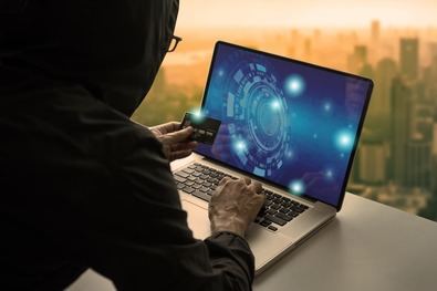 La violencia digital se produce de manera silenciosa, constante y, muchas veces, invisible para el entorno inmediato del afectado, pero con consecuencias devastadoras.