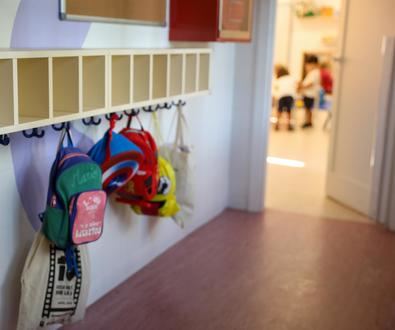 Menos escolares por aula y más docentes