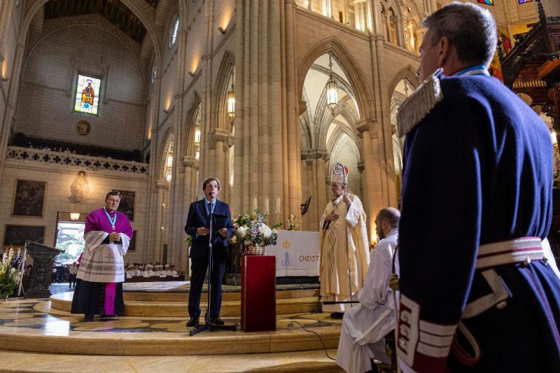 Procesion Dia de la Almudena