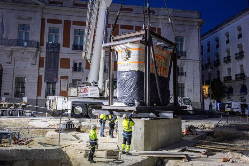 Nuevo emplazamiento de la estatua de Carlos III en la Puerta del Sol